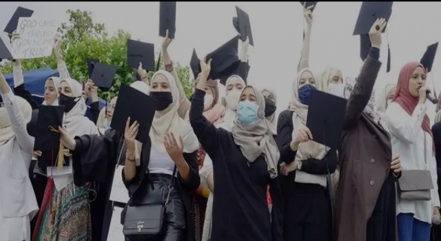 Müslümanlar, Belçika'nın başörtüsü yasağını kaldırmasını olumlu karşıladı