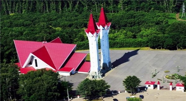 Rusya'da ilginç mimariye sahip bir cami