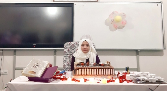 13 yaşındaki Semanur 13 ayda hafız oldu