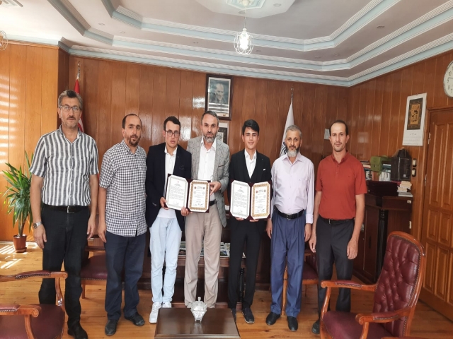 Termeli hafızlar belgelerini aldı