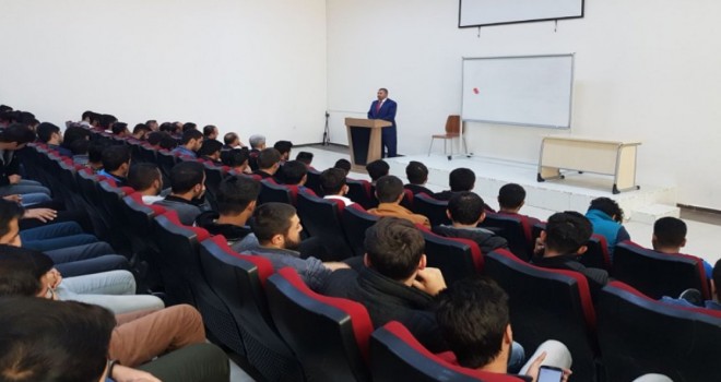 İl Müftüsü Cüneyt KULAZ İlahiyat Hazırlık Sınıfı Öğrencileri İle Buluştu