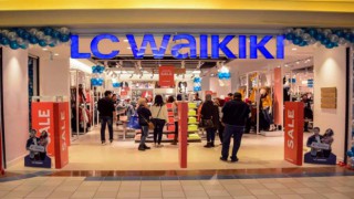 Tüm mağazalarını kapatan LC Waikiki'den örnek hareket!