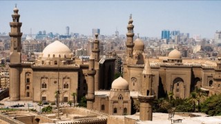 Mısır camilerinde tekparça Ezan yayını projesi uygulanacak
