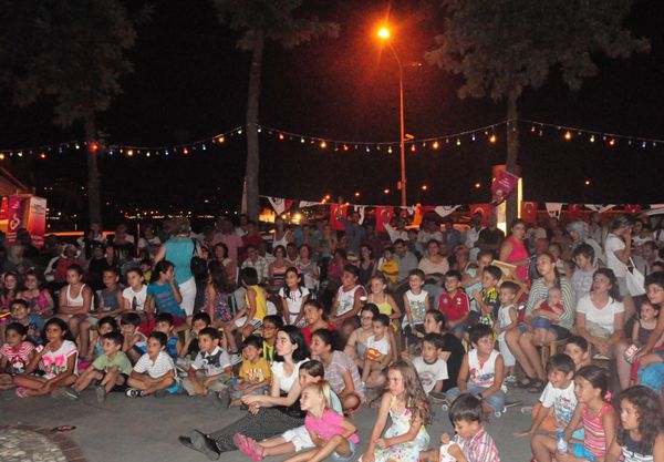 Ramazan Meydanı İftar Çadırında Sevgi Evleri Çocukları Misafir Edildi