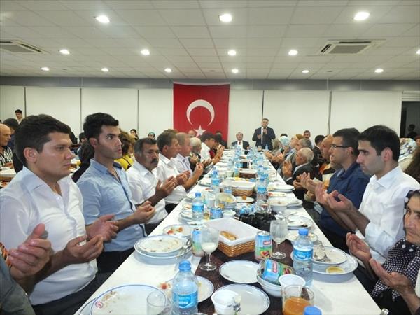 Sinop Valiliğinden Anlamlı İftar