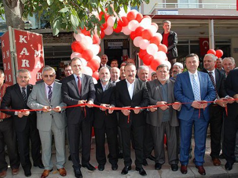 YEŞİLOVA CAMİİ KUR’AN KURSU COŞKULU BİR PROGRAMLA A&#199;ILDI