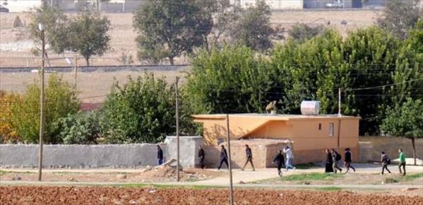 T&#252;rkiye resti &#231;ekince YPG mecbur kaldı