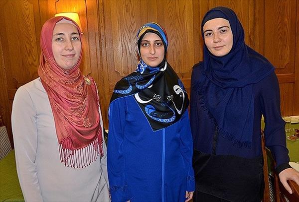 Avusturya'da "İslam Yasa Tasarısı"na tepkiler sürüyor