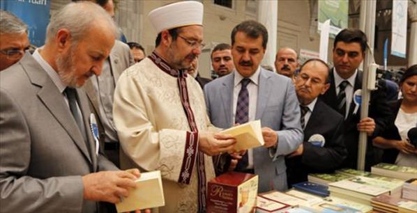 Diyanet Vakfı Yayınevinden 15 bin farklı fikir kitabı