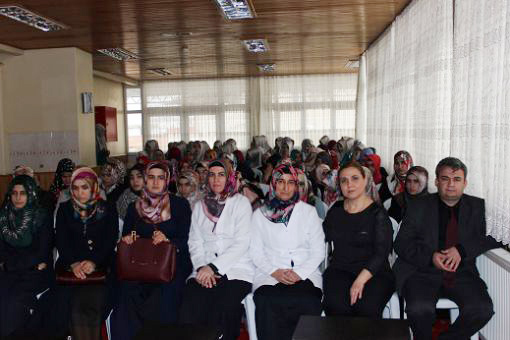 Hafızlara Kişisel bakım Sağlıklı Hayat Semineri verildi