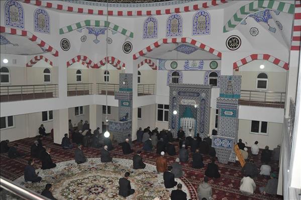 Iğdırda Cami Hizmetleri T&#252;m Hızıyla Devam Ediyor