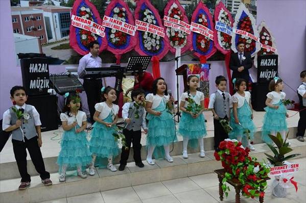 PEYGAMBER EFENDİMİZE 1444 YILLIK BİTMEYEN SEVGİ