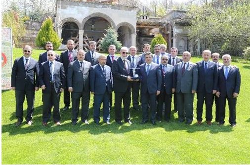 M&#220;FT&#220; ALİ MARAŞLIGİL EMEKLİYE AYRILDI
