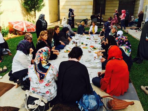 SINIR TANIMAYAN, KARDEŞ KURAN KURSU BULUŞMASI