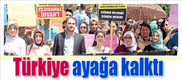 Türkiye ayağa kalktı