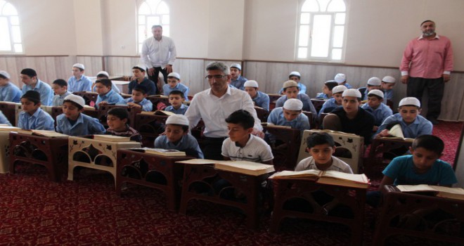 Siirt'te camiler çocuk sesleriyle şenlendi