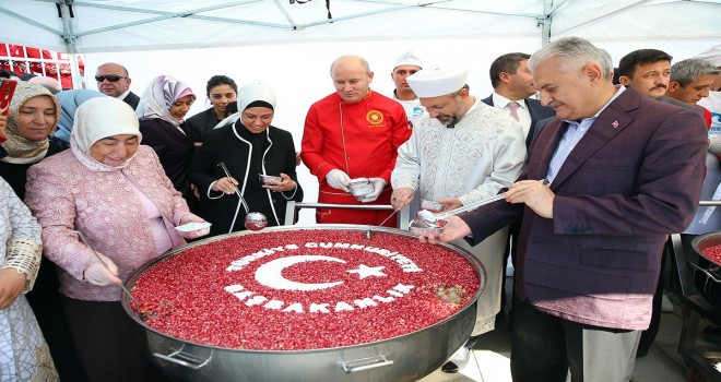 Amine Hatun Camii dualarla ibadete açıldı…