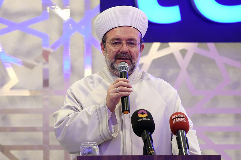 Başkan Görmez, Ankara\'da hafızlık eğitimi gören çocuklarla bir araya geldi...