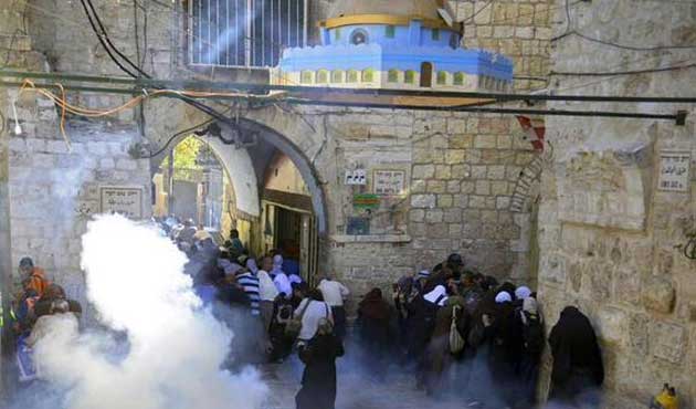 Mescid-i Aksa'ya girişlere yine sınırlama