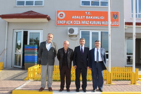 Cezaevinde Cami ve Namazla Arınma