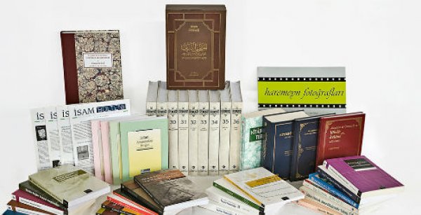 Diyanet 39 ülkede Kur’an-ı Kerim ve İslami Eserler Dağıttı