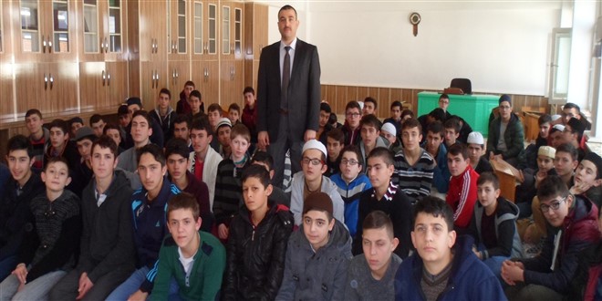 Dr. Celâl EKER’den \'Veda Hutbesi ve Önemi\' Hakkında Konferans