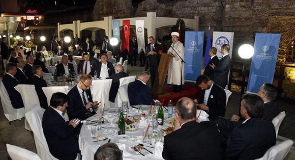 Görmez, Srebrenitsa katliamı yıldönümü anma törenleri için Bosna Hersek’te…