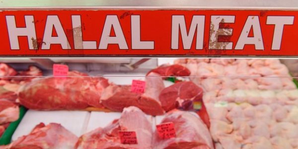 'Helal et yerseniz Müslüman olursunuz'