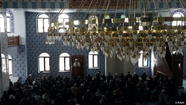 Hınıs\'a 3000 cemaat kapasiteli yeni cami