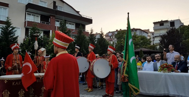 İzmit\'te Görkemli Yaz Kur\'an Kursu Açılışı