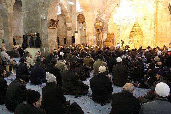 Kayseri\'de Tefsir Derslerine Devam