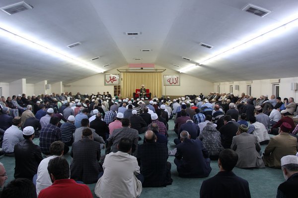 Müftü Güven Muradiye Kültür Vakfını Ziyaret Etti