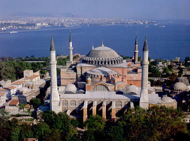Tarihte bugün, Ayasofya Camii müzeye çevrildi