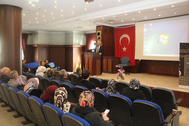 Umre Demek Ömre Ömür Katmak Demektir