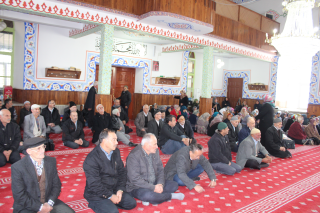 Umre Mü\'minlerin Gerçek Dostuna Yolculuktur