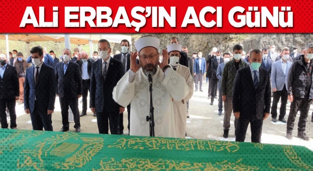 Erbaş, Amcasının cenaze namazını kıldırdı