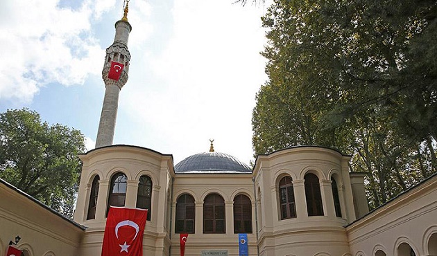 Küçük Mecidiye Camii yeniden ibadete açıldı
