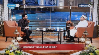 Diyanet İşleri Başkanı Erbaş, ilk sahurda Diyanet TV’nin konuğu oldu