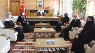 12 saate Kur’an’ı Kerimi ezbere okudu