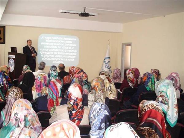 Talas'ta Görevlilere Yaz Kursu Semineri Verildi