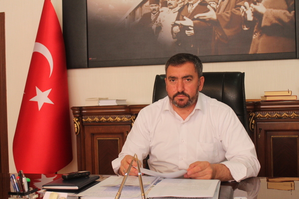 Cüneyt Kulaz'dan Muhammediye Camiine Yapılan Saldırıya Kınama