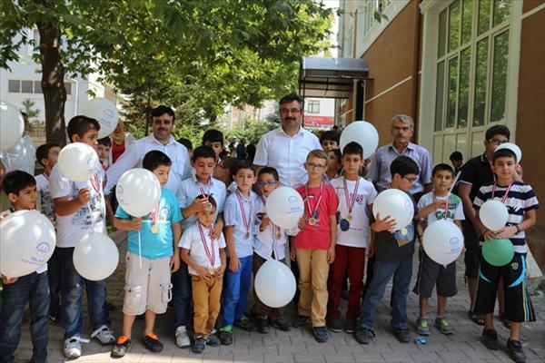 Talas'ta 3. Yaz Kuran Kursları Kapanış Programı