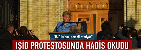 IŞİD protestosunda hadis okudu
