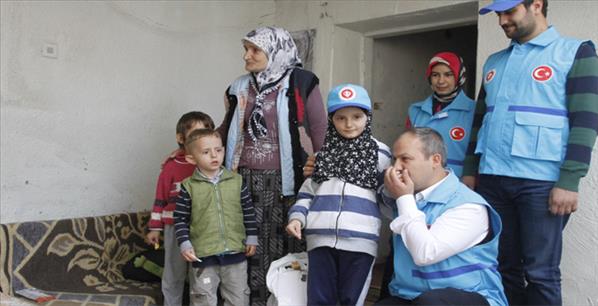 TDV Kosova kurban organizasyonu "Yeniden kurban atmosferini yaşamaya başladık"