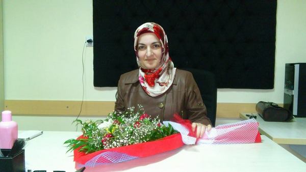 BÜYÜKŞEHİR BELEDİYESİNE KADIN VE AİLEDEN SORUMLU MÜDİRE OLDU