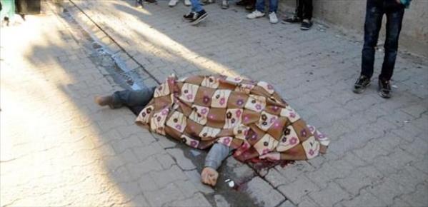 22 yaşındaki gence sokak ortasında tek kurşun