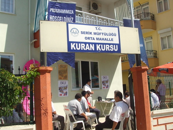 ORTA MAHALLE KUR’AN KURSU YETİMLERİNE SAHİP ÇIKIYOR