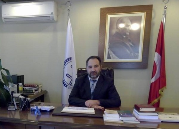 Erdemli'de 6 camide hatimle sabah namazı kılınmaya başladı