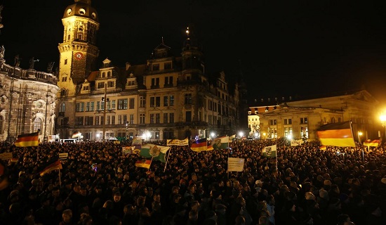 Almanya'da yabancı ve İslam karşıtı gösteriler
