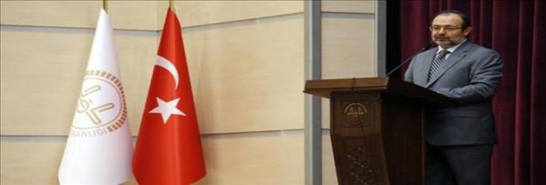 Görmez ''Müftü, şehrin dini, manevi, ahlaki ve kültürel hayatını ayakta tutan insandır''